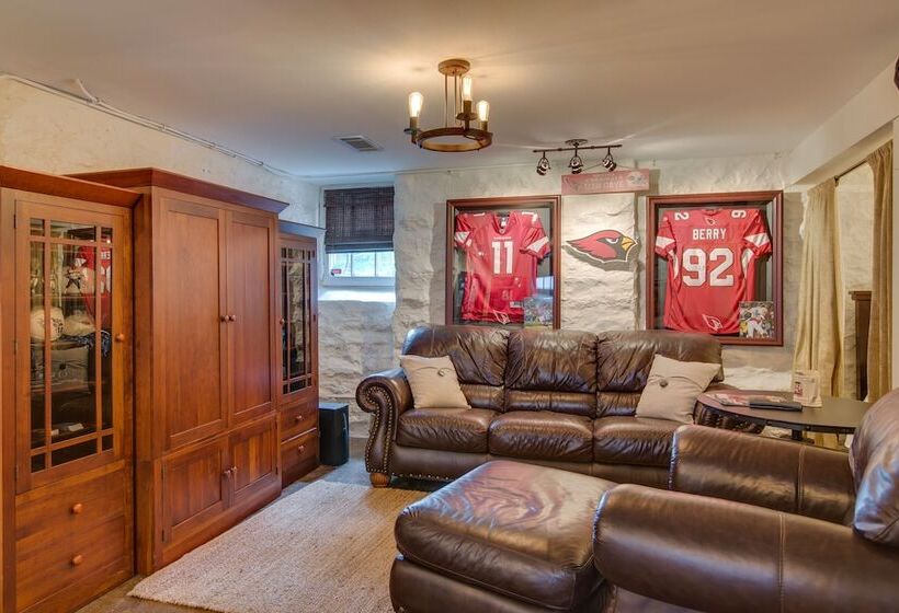 تختخواب و صبحانه Caroline House Nashville Historic Inn