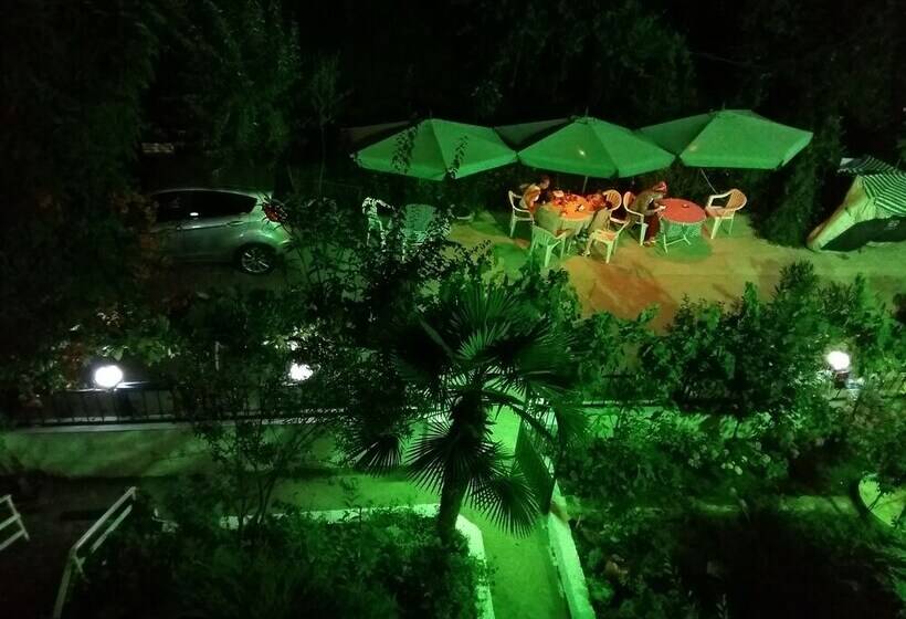 Kumbağ Green Garden Pansiyon