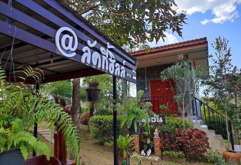 ホテル Khao Kho Lucky Hill Resort
