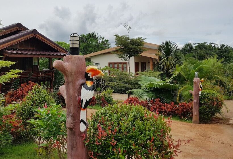 هتل Khao Kho Lucky Hill Resort