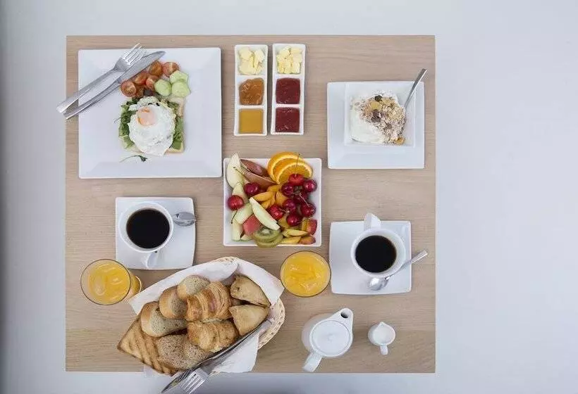 هتل Pasithea Suites