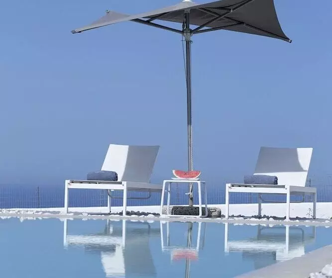 هتل Pasithea Suites