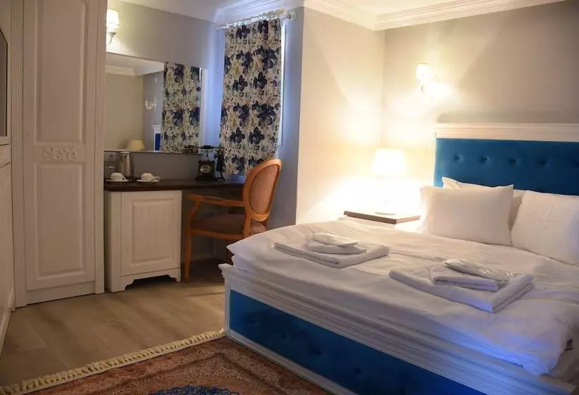 Hotelli Real King Boutique