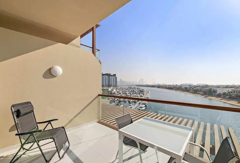 Palm Views East
