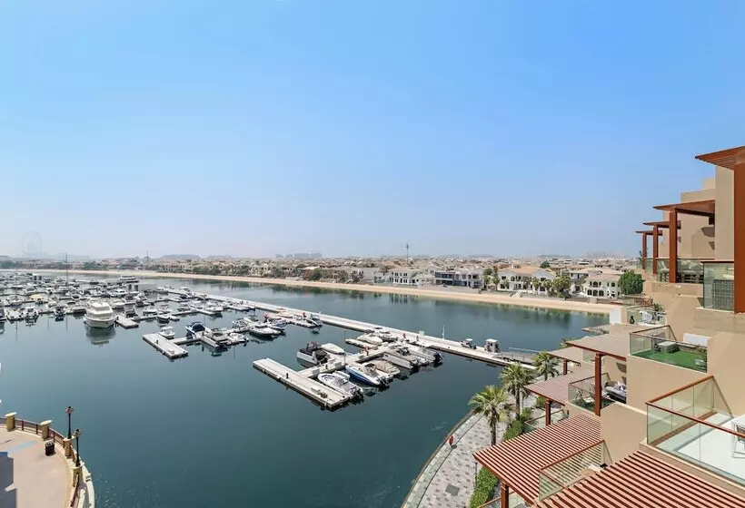 Palm Views East