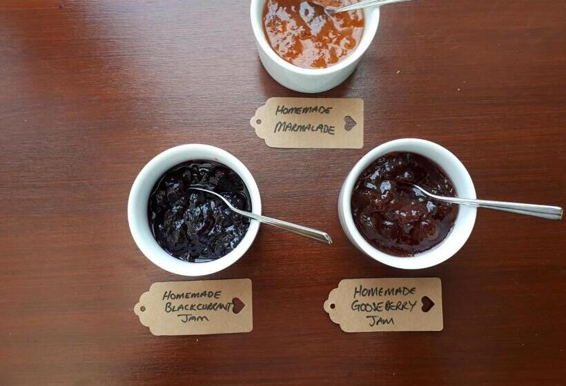 펜션 No 45, Ballater