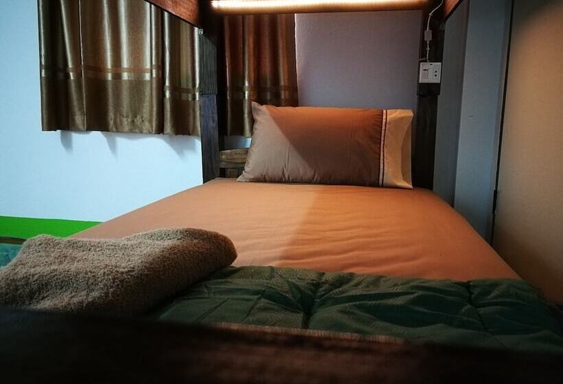 Stay With Jame Hostel