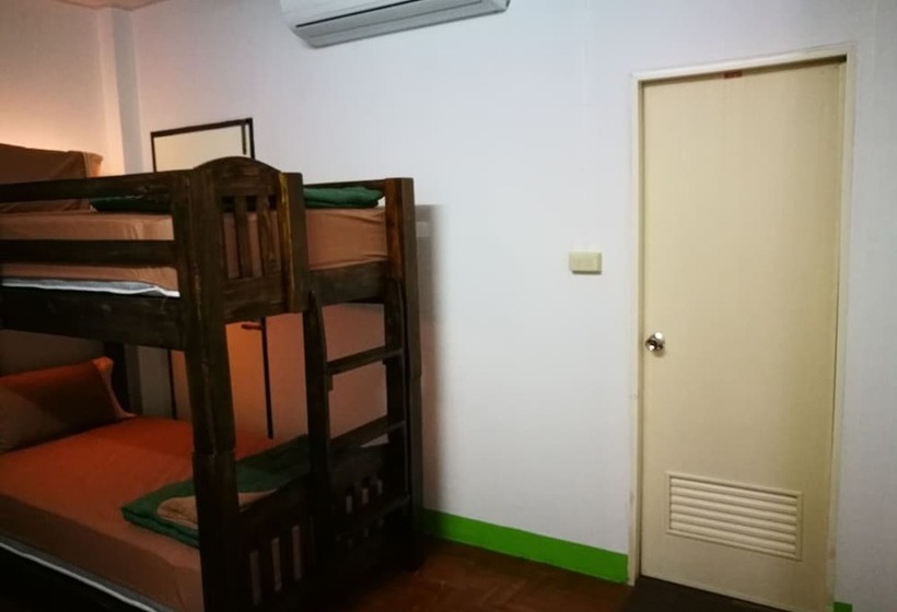 Stay With Jame Hostel