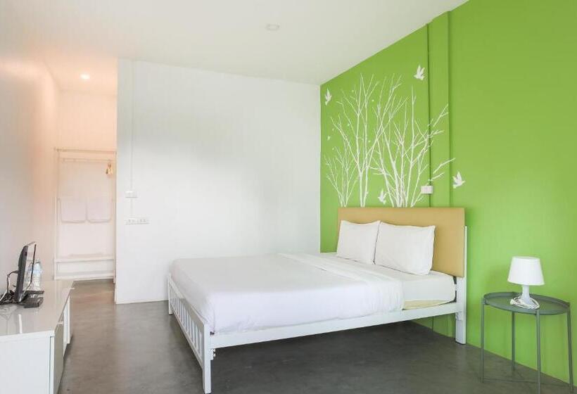 هاستل Bw Thai Art Style