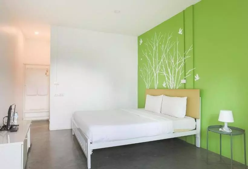 هاستل Bw Thai Art Style