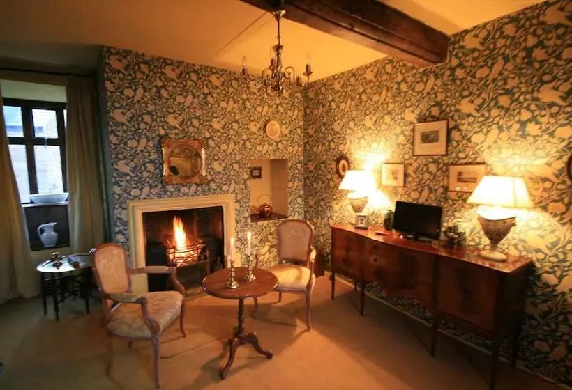 ベッドアンドブレックファースト Brayne Court