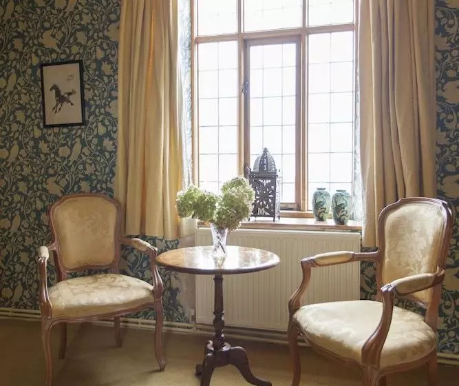 ベッドアンドブレックファースト Brayne Court