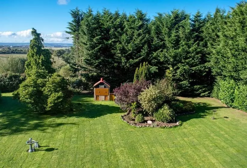 Aamiaismajoitus (B&B) The Grange Boutique Guest House