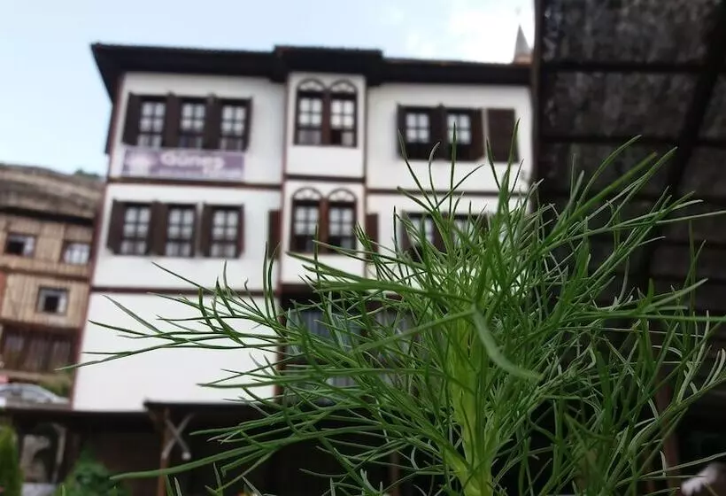 Gunes Konak Otel