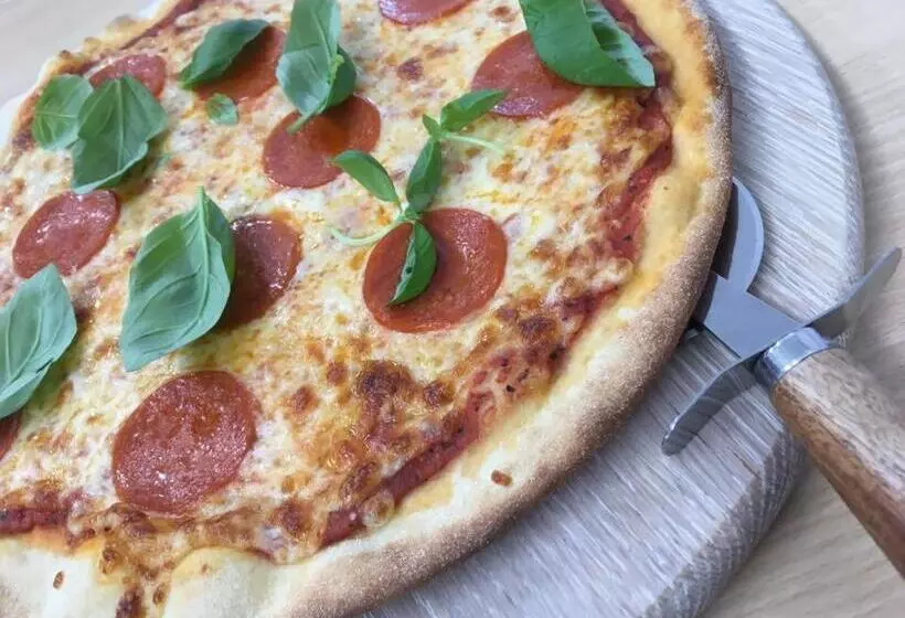 Hostelli Oxgang Kitchen Bar & Rooms