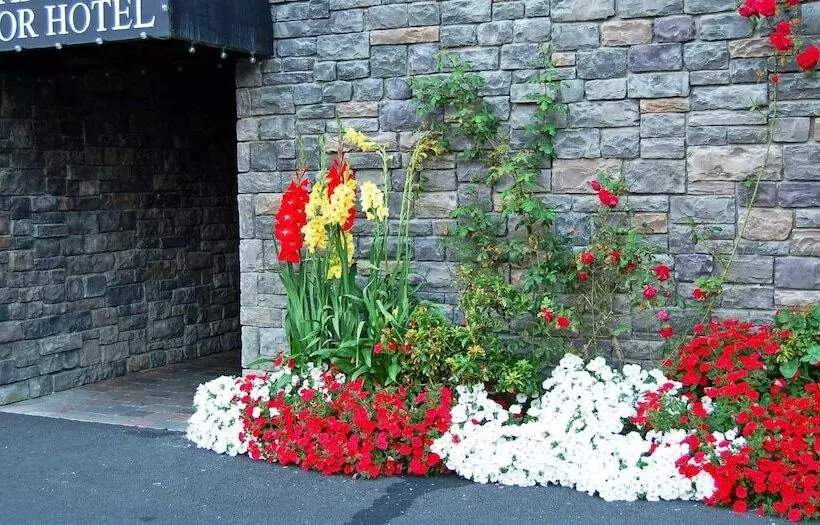 Hotelli Beachfront Manor