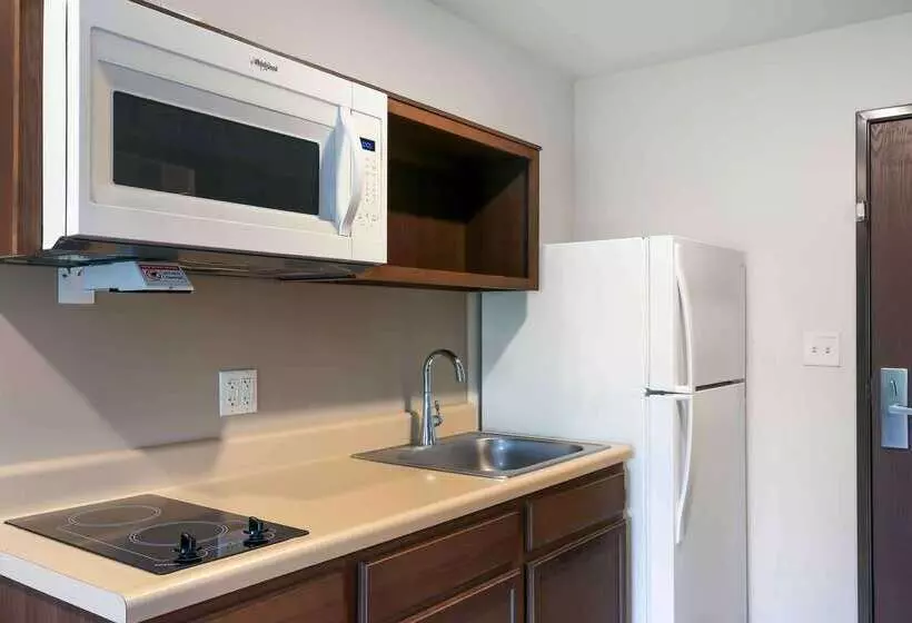 هتل Extended Stay America Suites  Providence