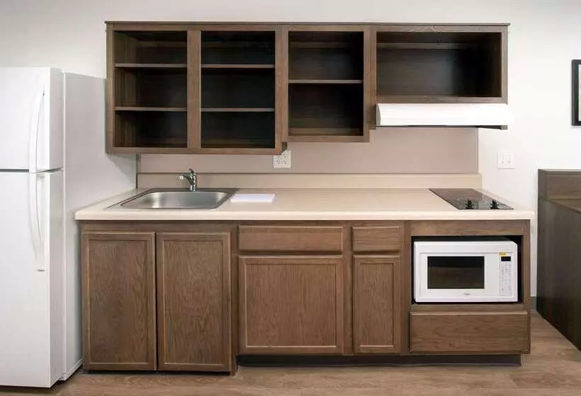 هتل Extended Stay America Suites  Providence