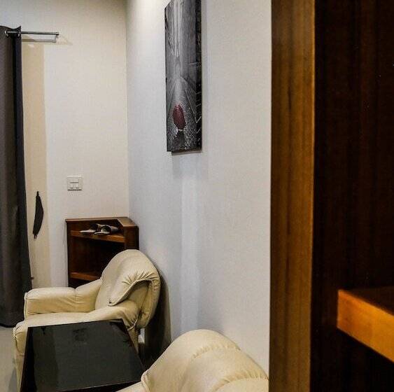 בית מלון כפרי Khaolak Home Thong