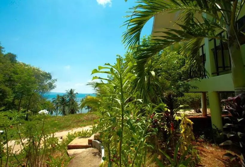 Hotelli Sea View Resort