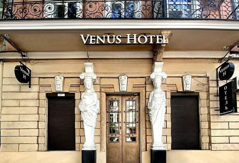 هتل Venus