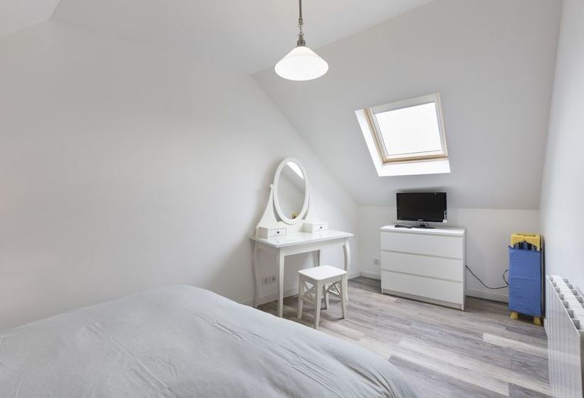 La Terrasse Du Montsaintmichel