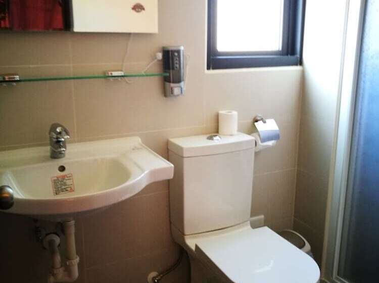 پانسیون 198 Red Hat B&b