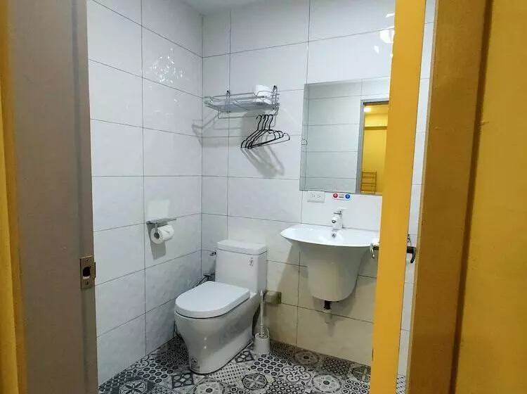 پانسیون M House