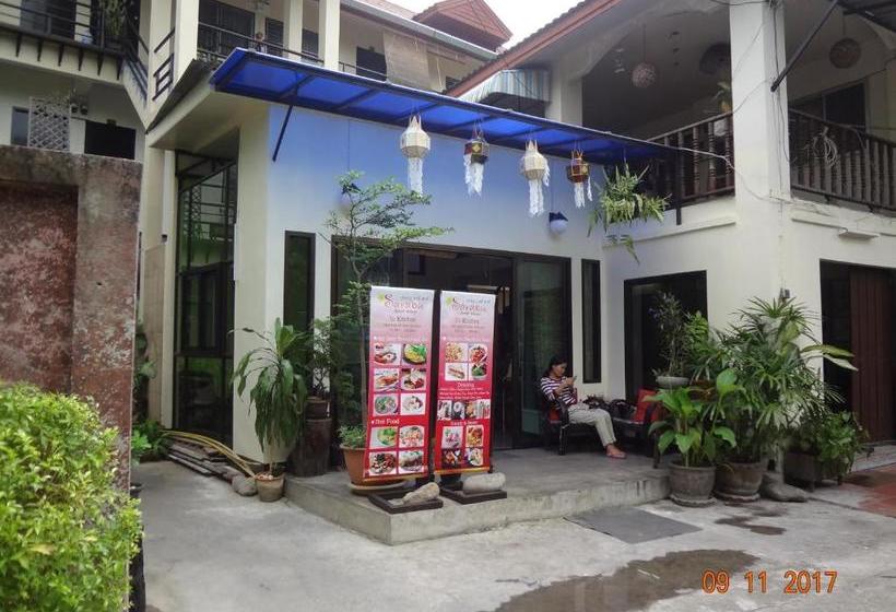 פנסיון Sarabu Guest House