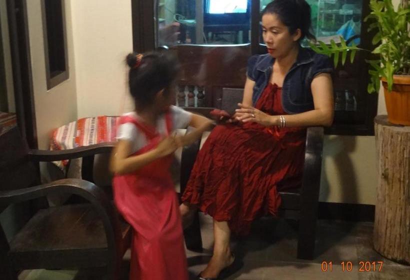 פנסיון Sarabu Guest House