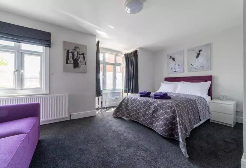 ペンション The Norna