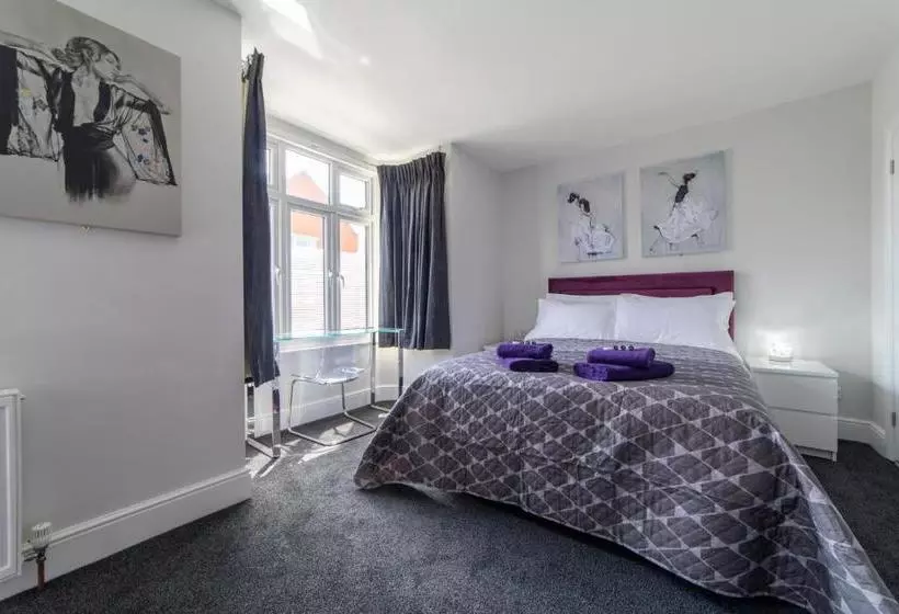 ペンション The Norna