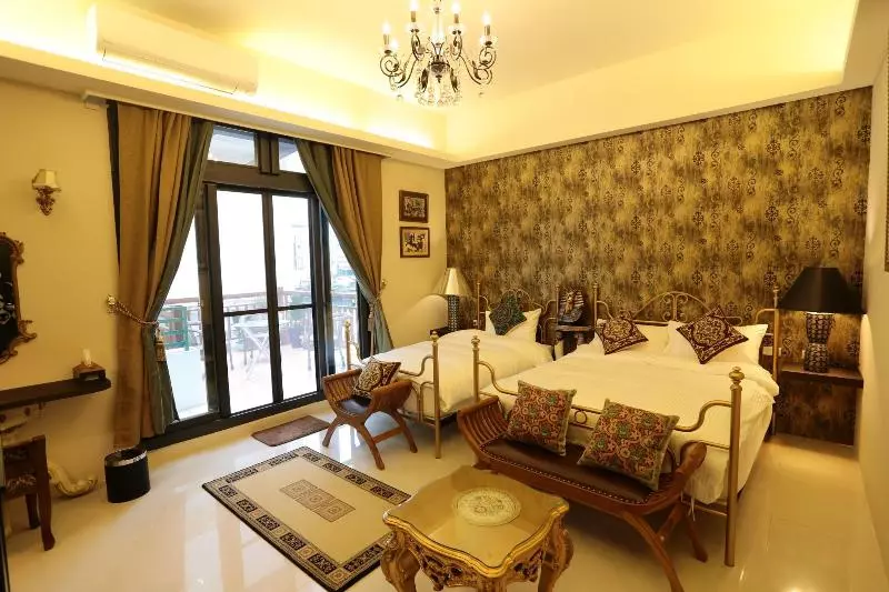 تختخواب و صبحانه Aria2 Home