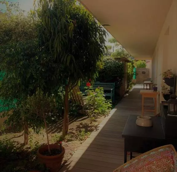 Aamiaismajoitus (B&B) Cala Verghia