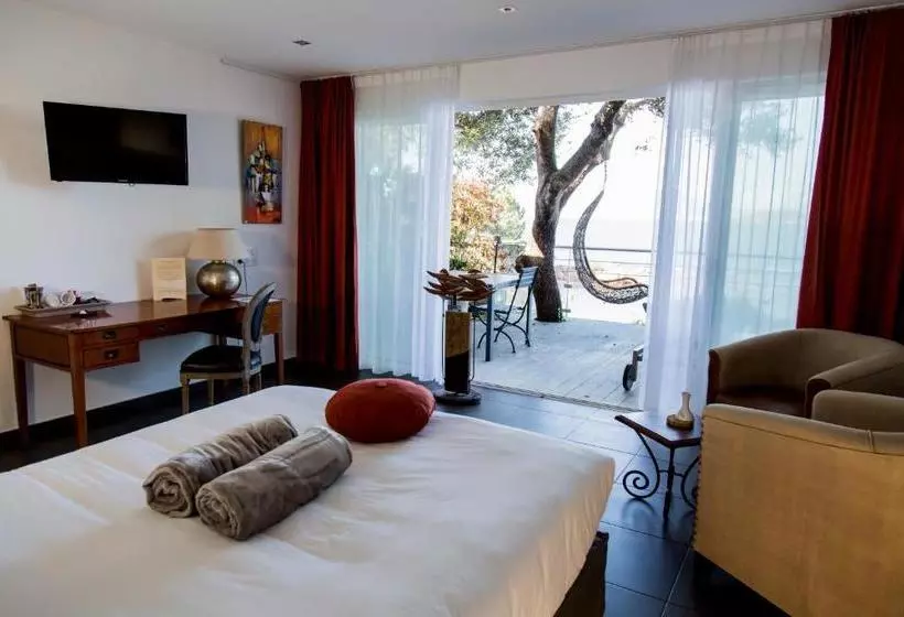 Aamiaismajoitus (B&B) Cala Verghia