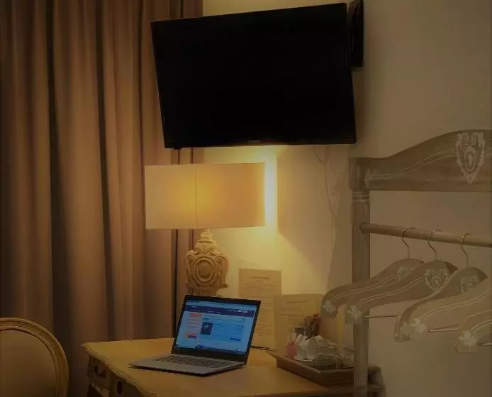 Aamiaismajoitus (B&B) Cala Verghia