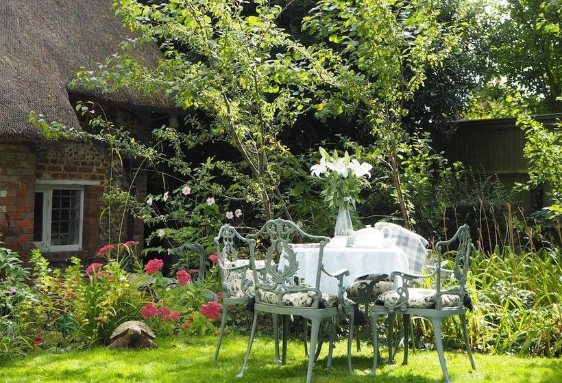 Nightingale Cottage Bed And Breakfast