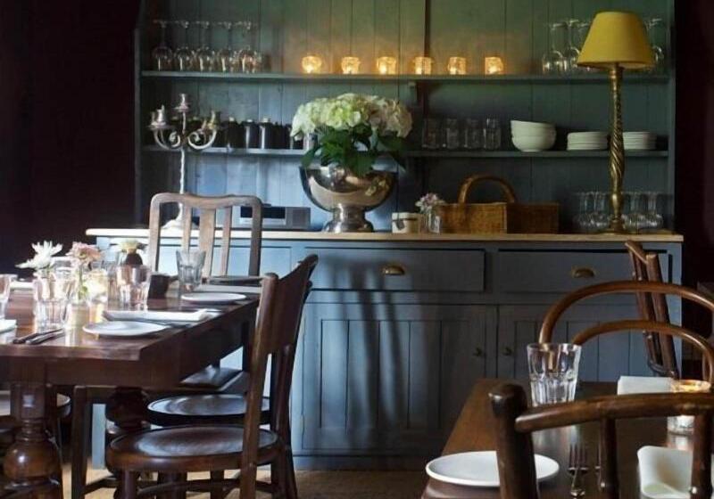 Bed and Breakfast The Woolpack