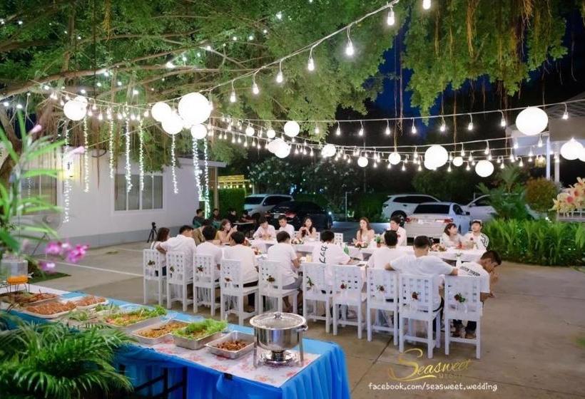 בית מלון כפרי Aquna Hua Hin Resort