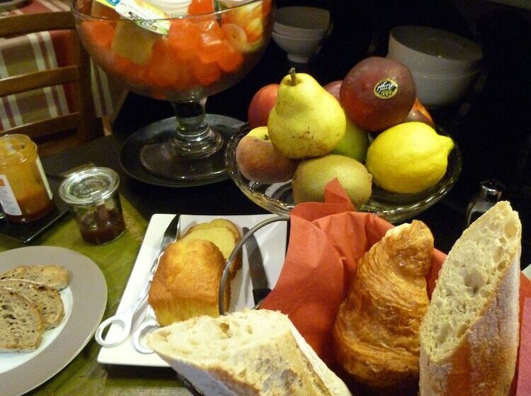 בית מלון כפרי Hôtel Le Bretagne