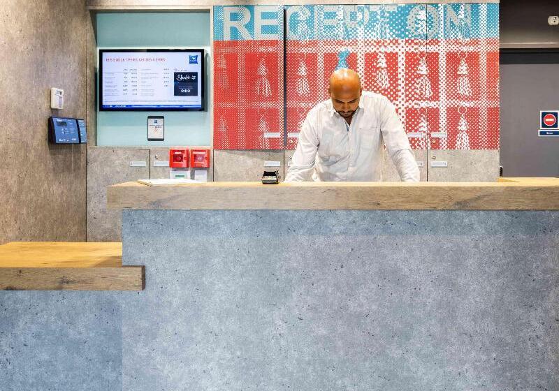 فندق Ibis Budget Paris Gennevilliers