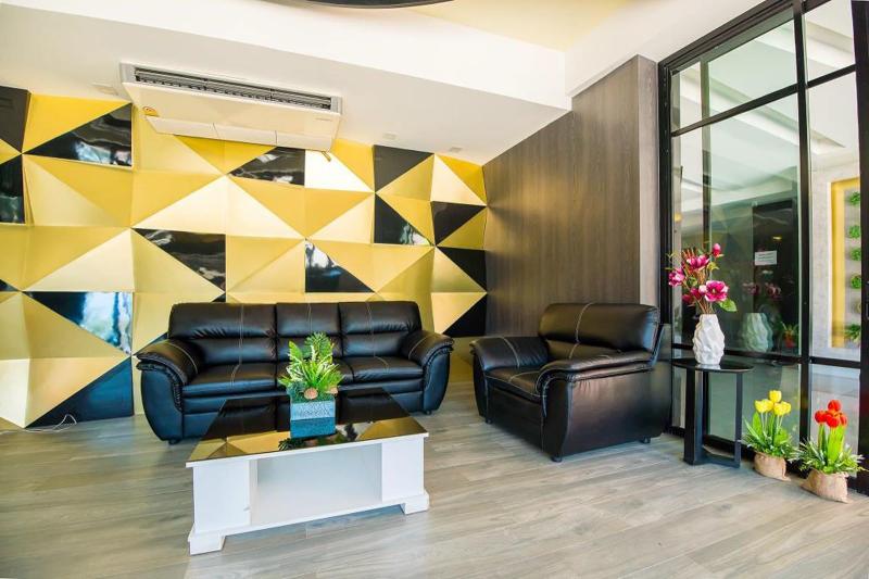 Hotell Irin Beach Chaam