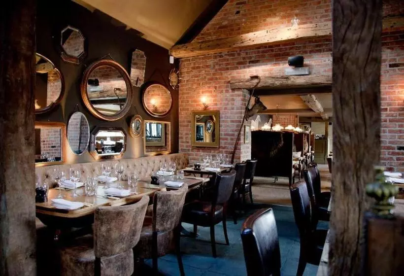 Hotelli The White Horse