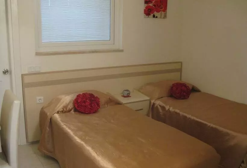 Orka Olivia Apartments