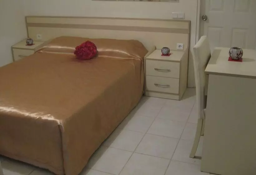 Orka Olivia Apartments