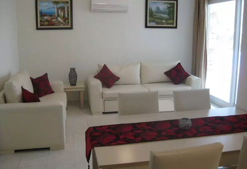 Orka Olivia Apartments