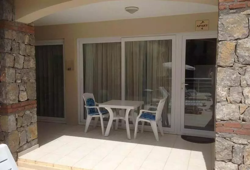 Orka Olivia Apartments