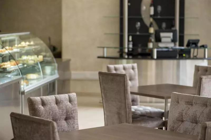 Protea Hotel By Marriott Kampala Skyz