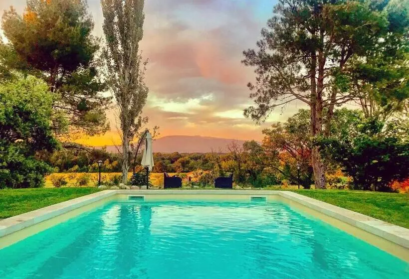 ベッドアンドブレックファースト Domaine De La Brave