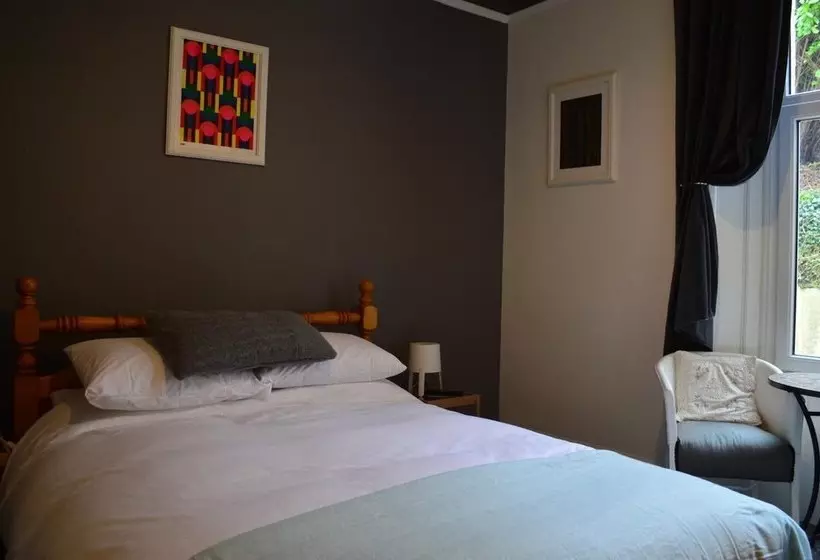 Briar Brae Bed & Breakfast